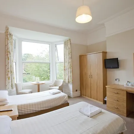 Wheatlands 3* York