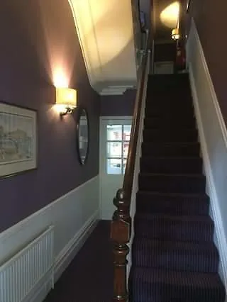 Wheatlands Hotel 3*